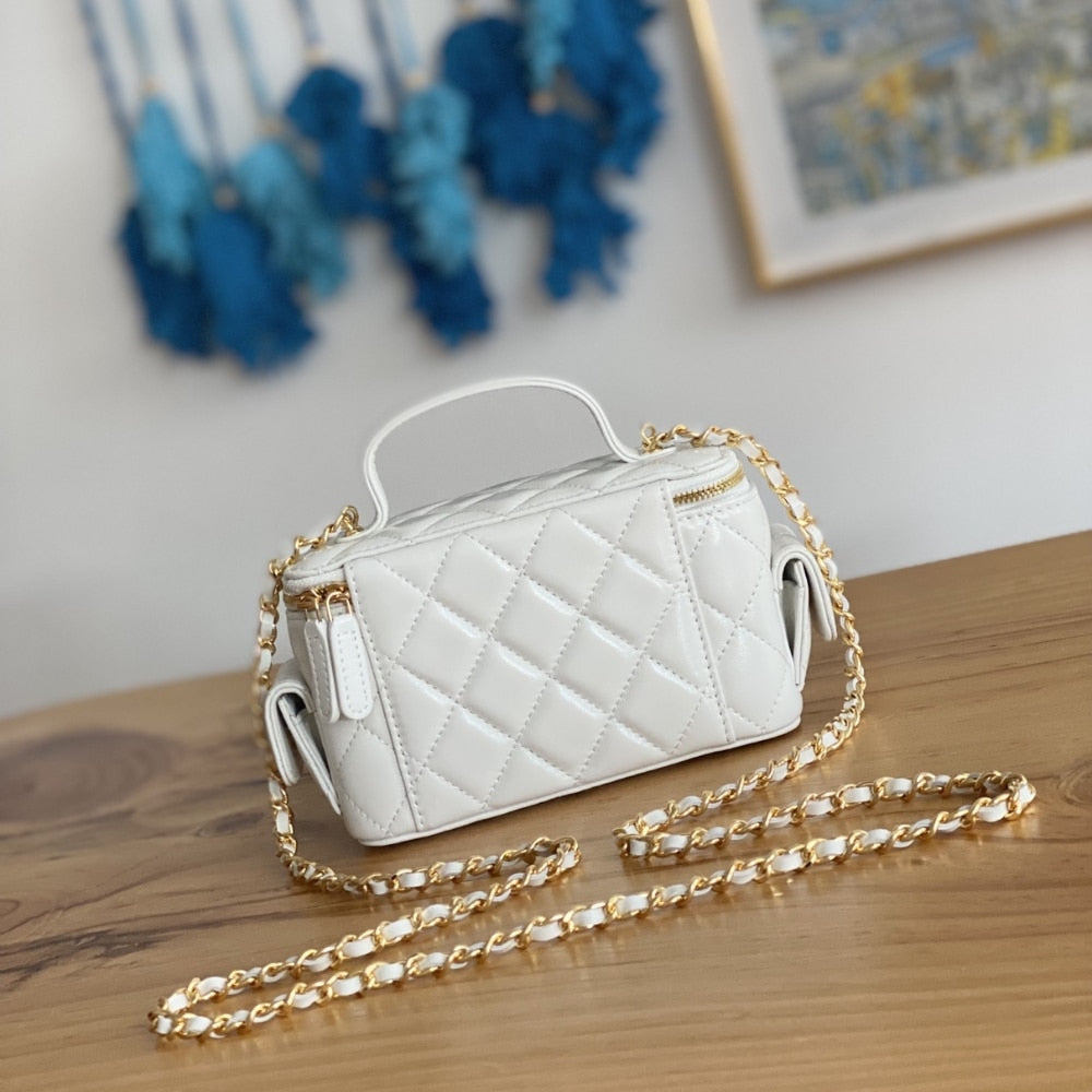Chanel 22K Small Vanity Case With Pockets In White 17cm