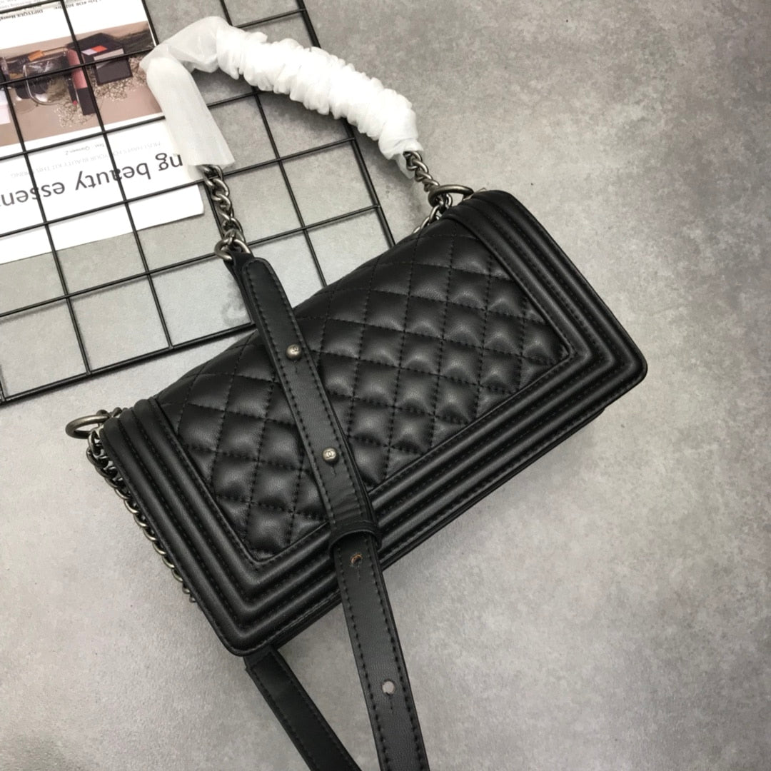 Chanel Boy Medium Handbag Leather Black 25cm A67086 Y09953 94305
