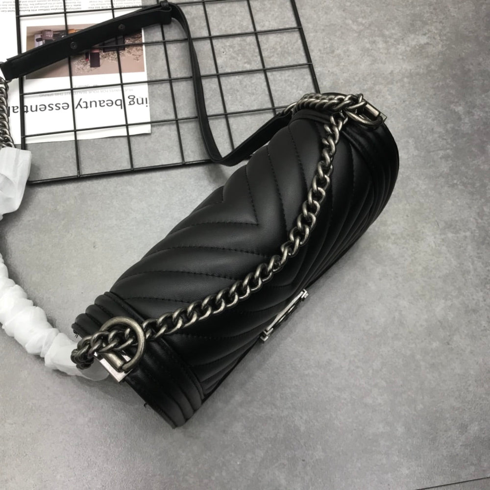 Chanel Boy Chevron Medium Handbag In Silver Black 25cm
