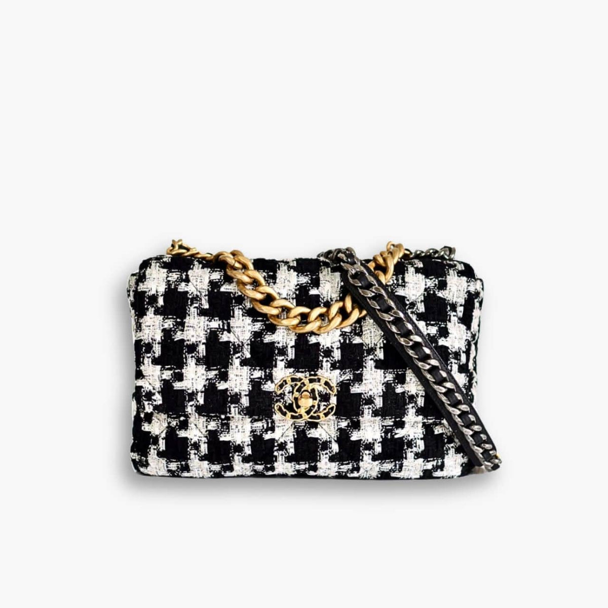 Chanel 19 Bag Tweed White And Black 26cm