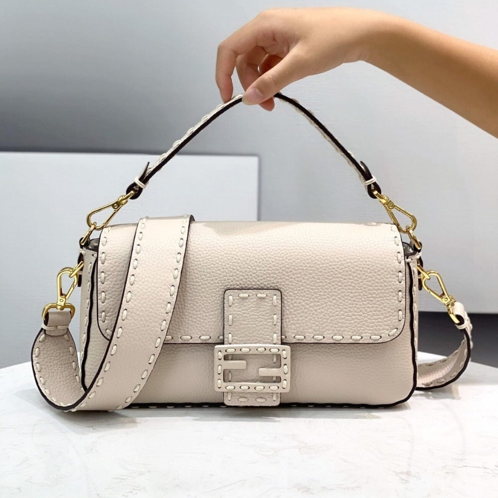 Fendi Baguette White Selleria 27cm 8BR600ARBBF1JBP