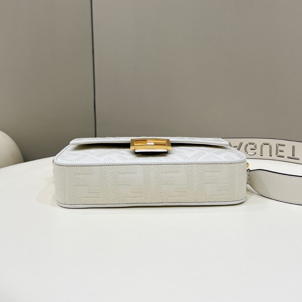 Fendi Baguette Canvas Bag White 28cm 8BR600AMCDF1CFK