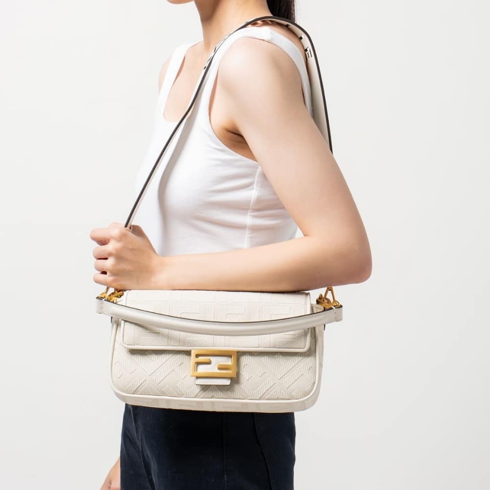 Fendi Baguette Canvas Bag White 28cm 8BR600AMCDF1CFK
