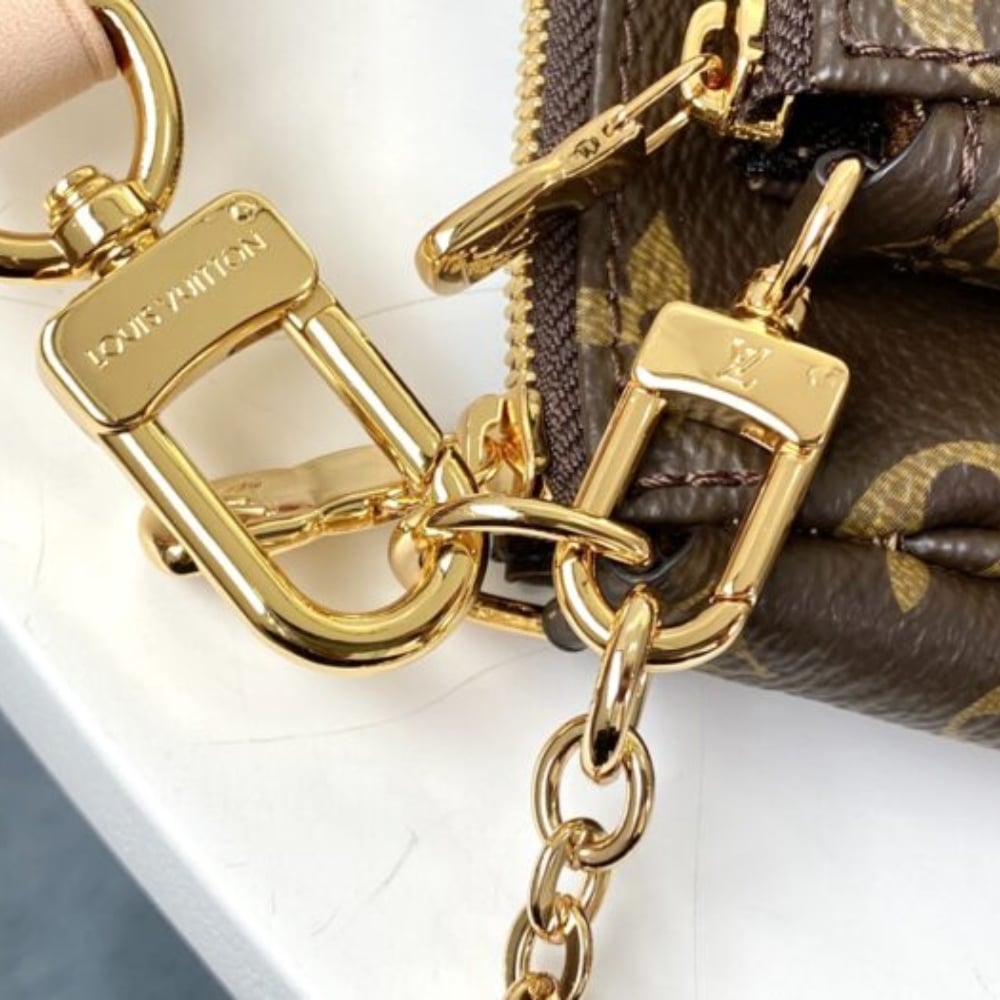 Louis Vuitton Multi Pochette Accessoires 24cm M44840