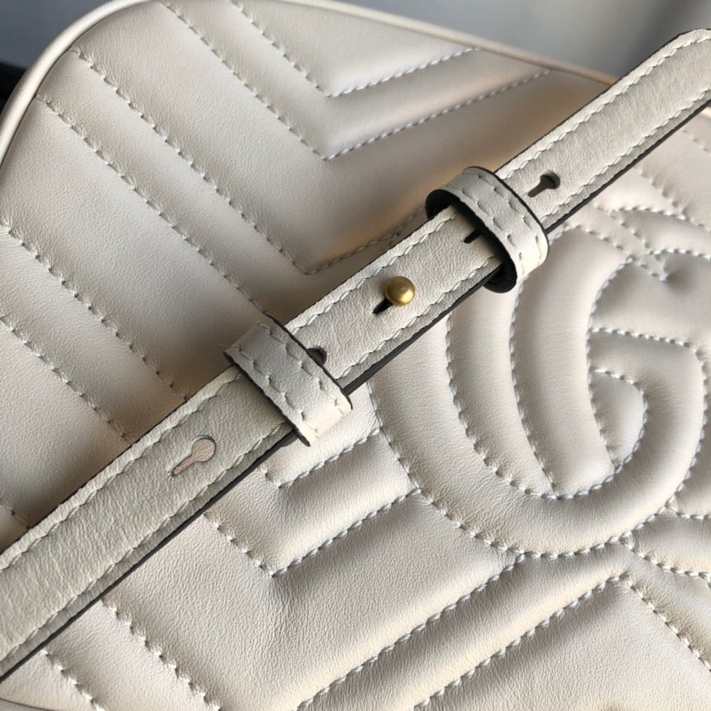 Gucci GG Marmont Small Shoulder Bag White 24cm ‎447632 DTD1T 9022